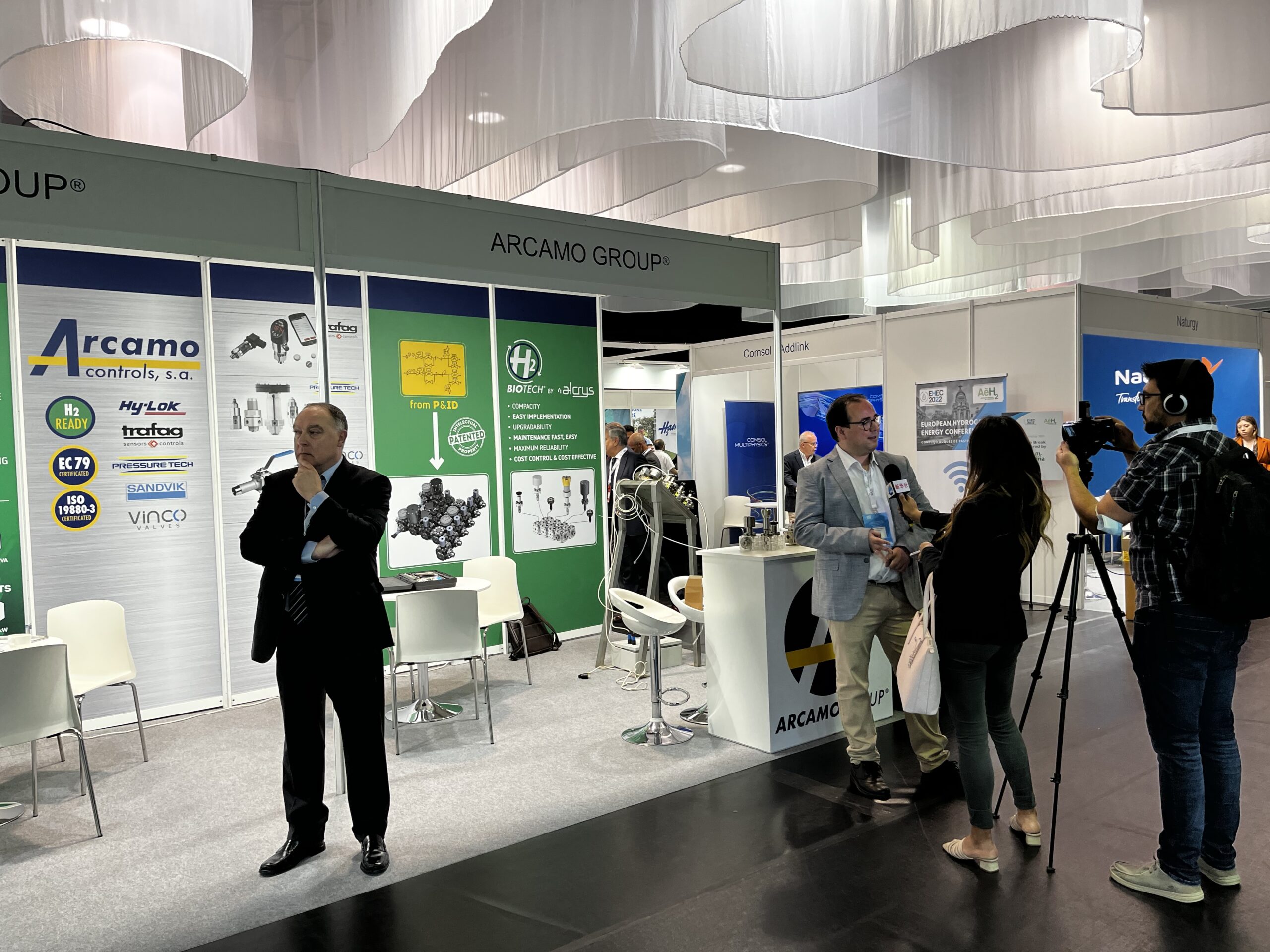 Gran afluencia en el stand junto a ARCAMO GROUP® para presentarnos en el EHEC2022